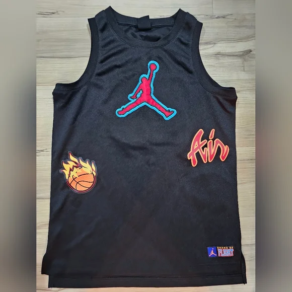 Air Jordan Matching Jersey and Shorts, Jersey is YXL and Shorts are YL